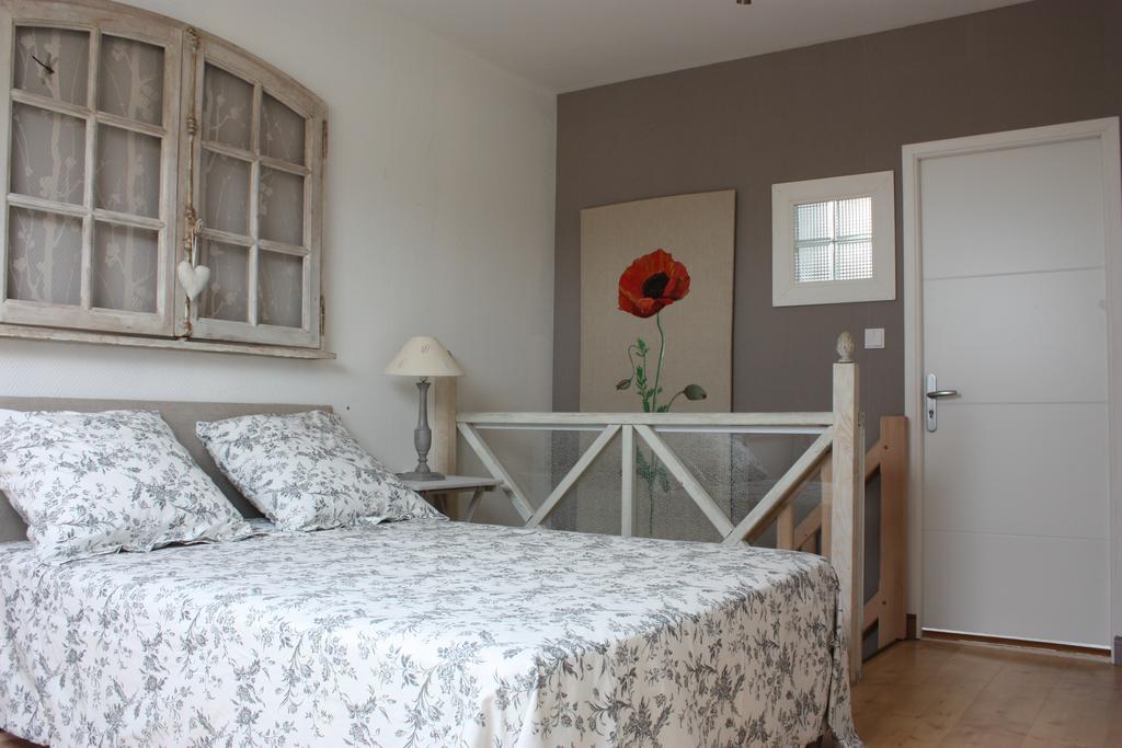 Chambre D'Hotes Face A Бриар Екстериор снимка